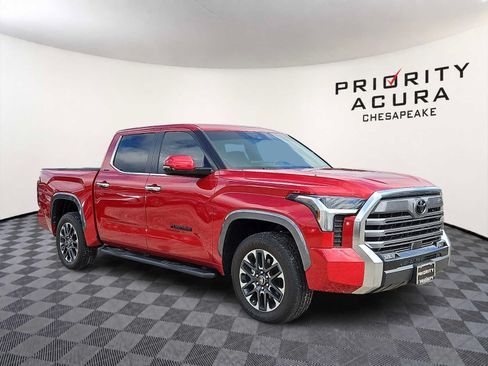 Used 2025 Toyota Tundra Limited AWD/4WD image 3