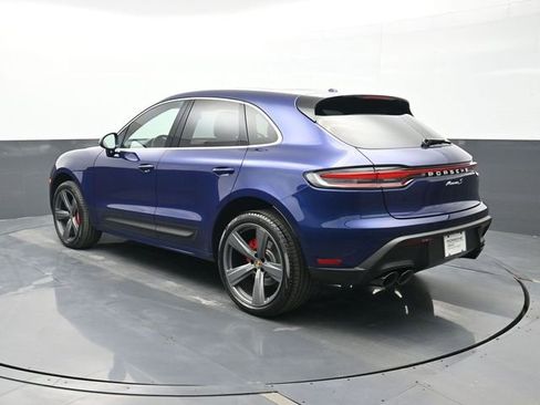 Certified 2025 Porsche Macan S image 3