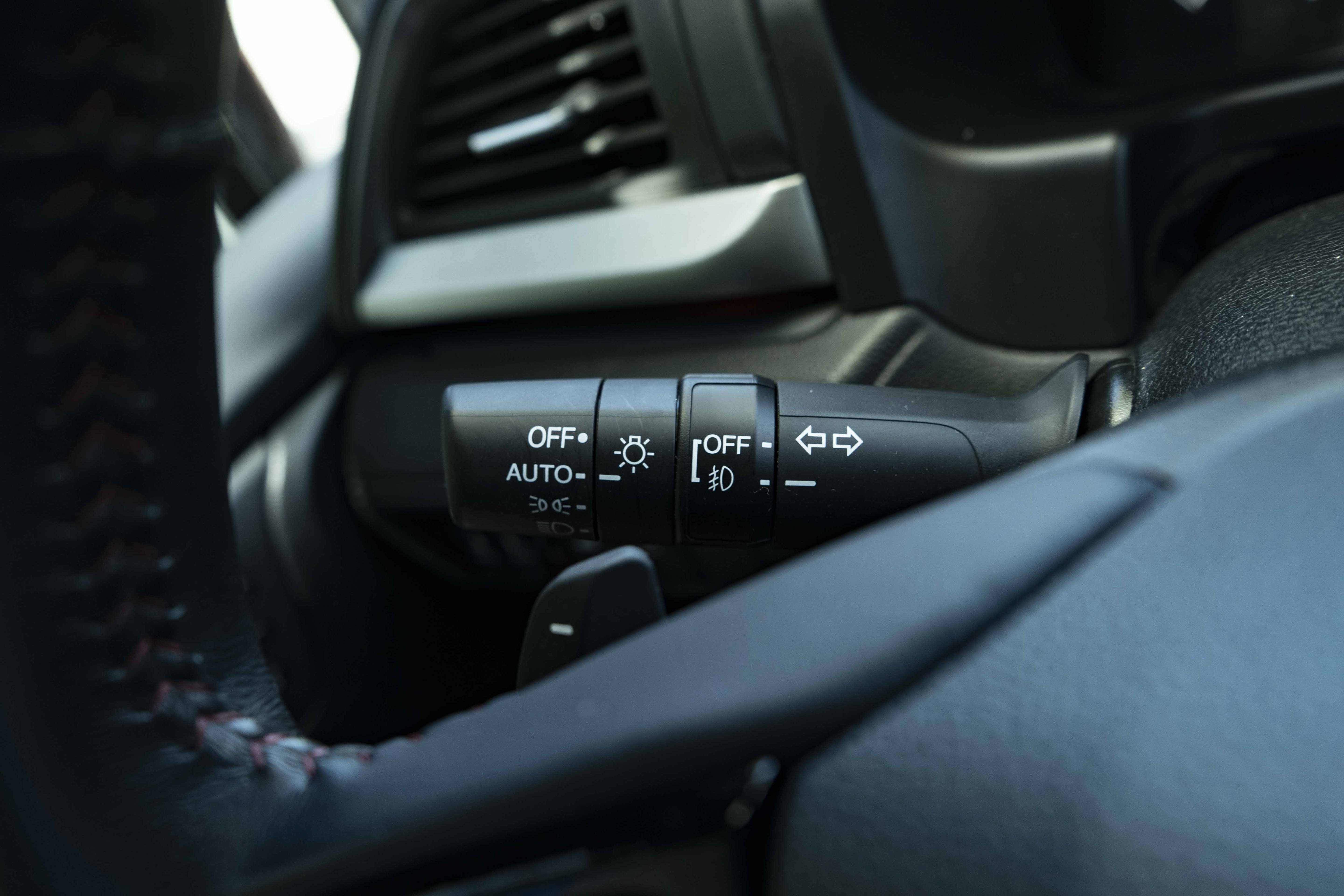 Used 2025 Honda Odyssey Sport-L image 24