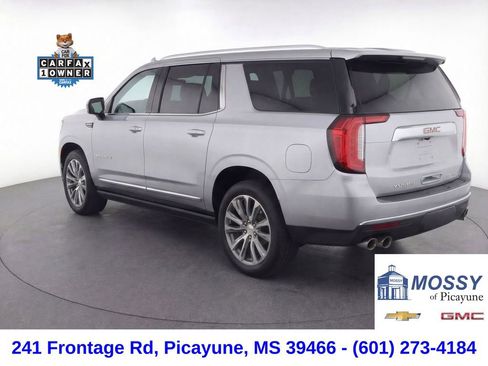 Used 2023 GMC Yukon XL Denali w/ Denali Reserve Package image 3