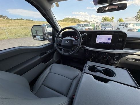 Used 2024 Ford F250 XL AWD/4WD image 18