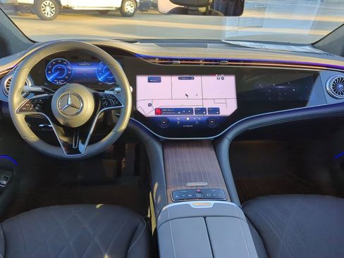 Used 2023 Mercedes-Benz EQS 580 4MATIC Sedan image 17