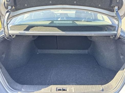 Used 2023 Nissan Sentra SV FWD image 10