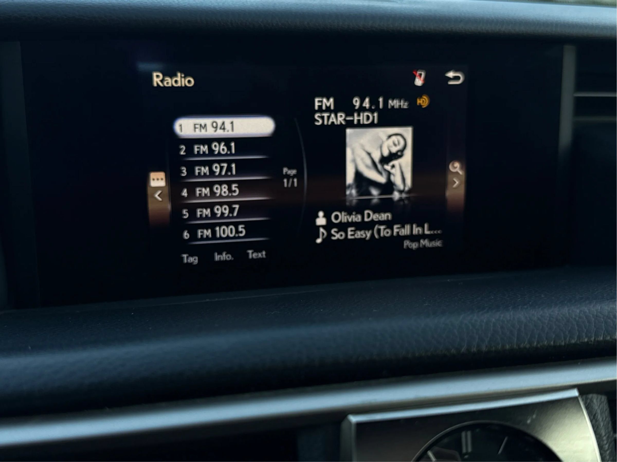 Used 2018 Lexus IS 300 w/ Accessory Package 2 RWD image 22