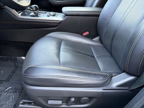 Used 2024 MAZDA CX-90 3.3 Turbo w/ Preferred Plus image 12