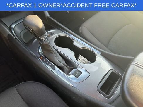 Used 2024 Chevrolet Malibu LT FWD image 28