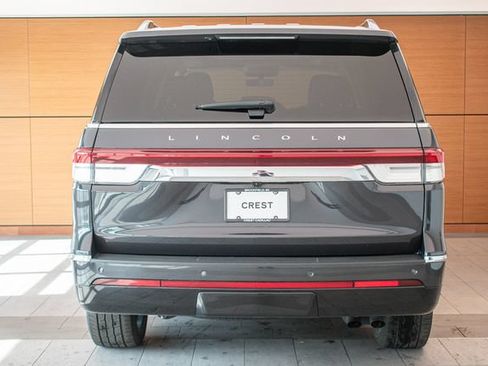 Used 2023 Lincoln Navigator Reserve AWD/4WD image 7