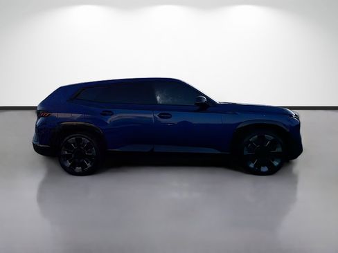 Used 2023 BMW XM AWD/4WD image 2