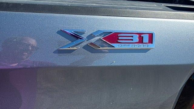 Used 2024 GMC Sierra 1500 SLT AWD/4WD image 16