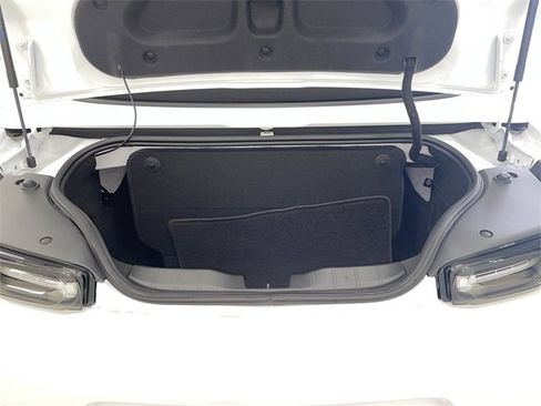 Certified 2023 Chevrolet Camaro LT w/ RS Package image 19