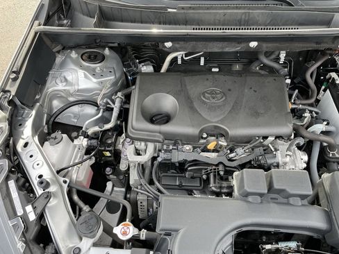 Used 2024 Toyota RAV4 XLE image 36