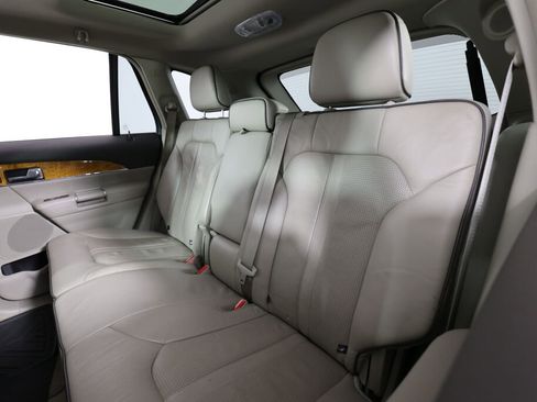 Used 2014 Lincoln MKX AWD w/ Equipment Group 102A image 16