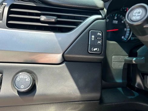 Used 2020 Chevrolet Tahoe LT RWD image 12