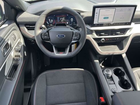 New 2026 Ford Explorer Active w/ Active Comfort Package RWD image 20