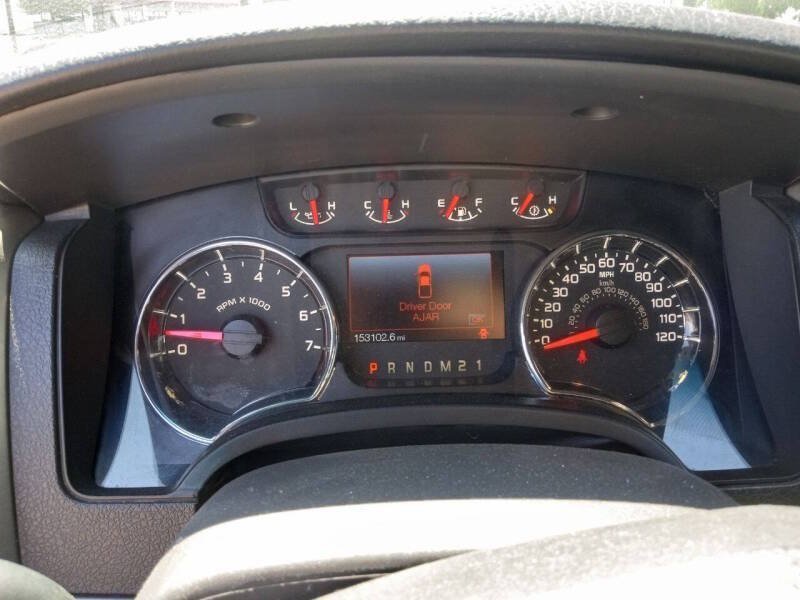 Used 2014 Ford F150 FX4 w/ Equipment Group 402A Luxury AWD/4WD image 10