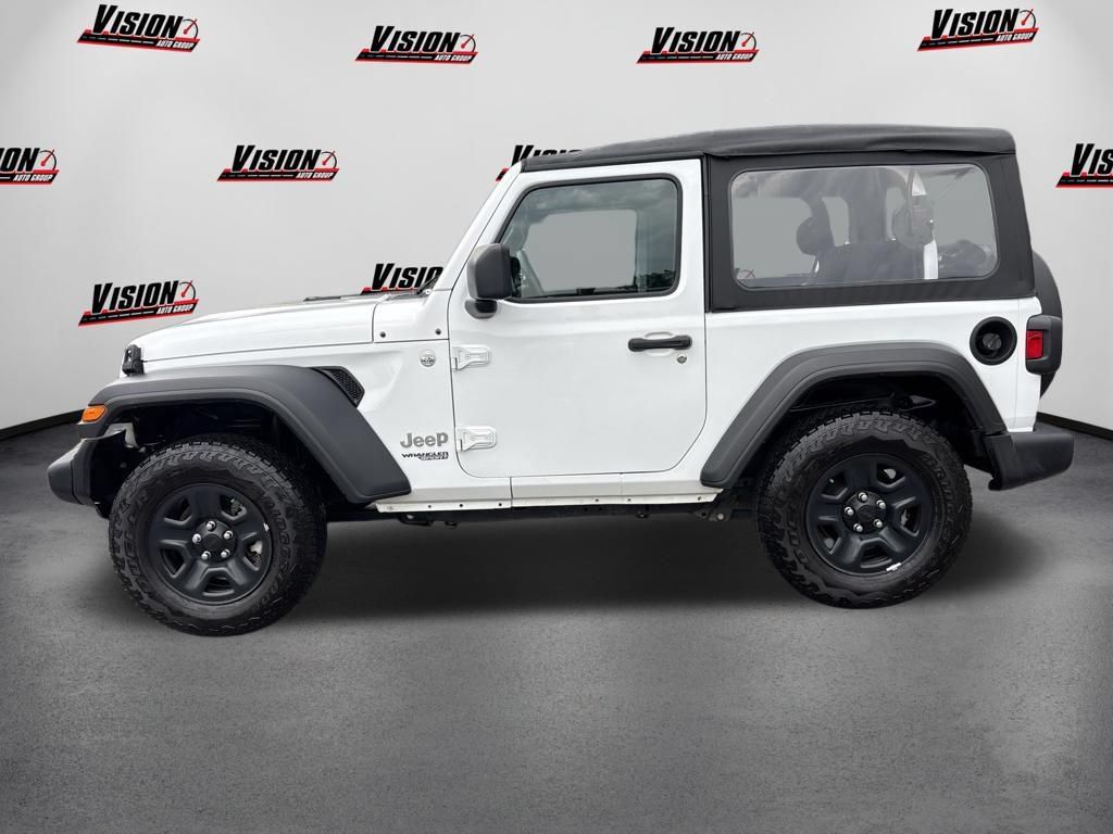 Used 2020 Jeep Wrangler Sport AWD/4WD image 8