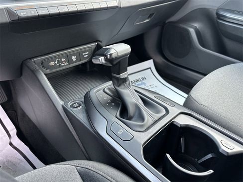 New 2025 Kia K4 LX image 19