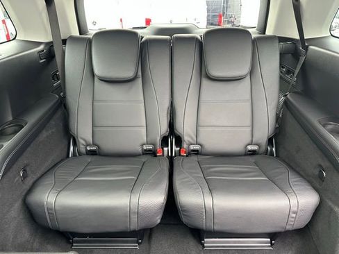 New 2026 Mercedes-Benz GLS 450 4MATIC image 16