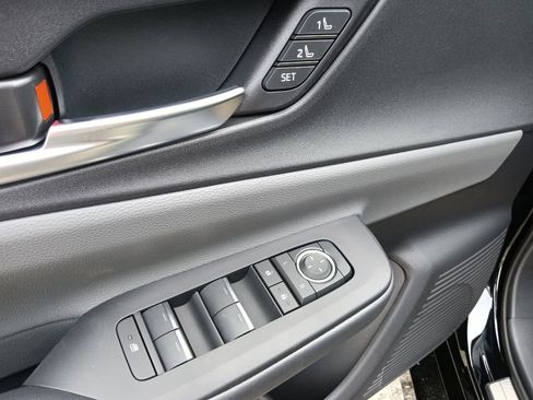 New 2026 Toyota Prius Limited FWD image 12