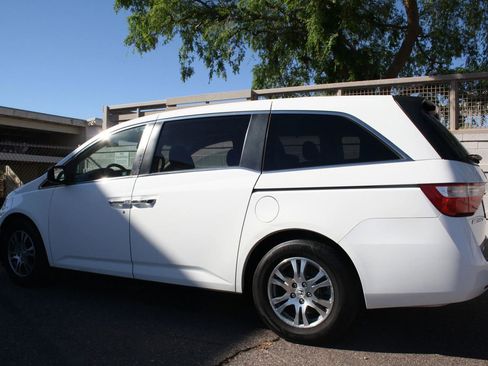 Used 2012 Honda Odyssey EX-L image 26
