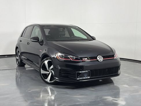 Used 2019 Volkswagen GTI SE FWD image 2