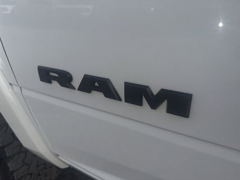 Used 2019 RAM 2500 Laramie image 11