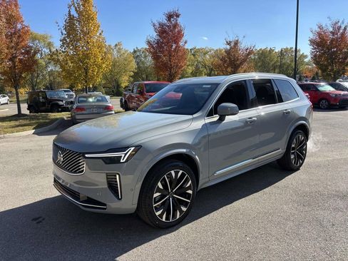 New 2026 Volvo XC90 B6 Plus w/ Protection Package Premier image 3