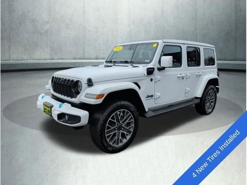 Used 2024 Jeep Wrangler High Altitude AWD/4WD image 1