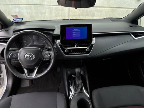 Used 2024 Toyota Corolla SE FWD image 12