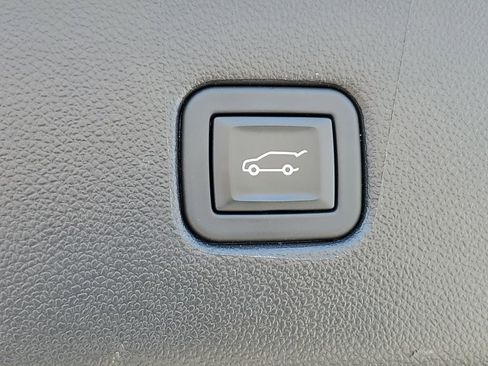 Used 2024 Chevrolet Blazer LT w/ Convenience Package image 36