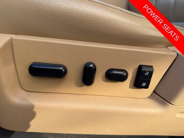 Used 2014 Ford F150 Lariat w/ Equipment Group 502A Luxury AWD/4WD image 10