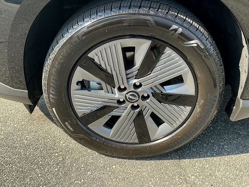 Certified 2025 Nissan Murano SL image 7