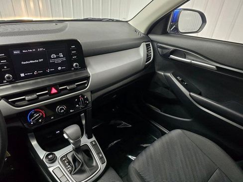 Used 2024 Kia Seltos LX image 30