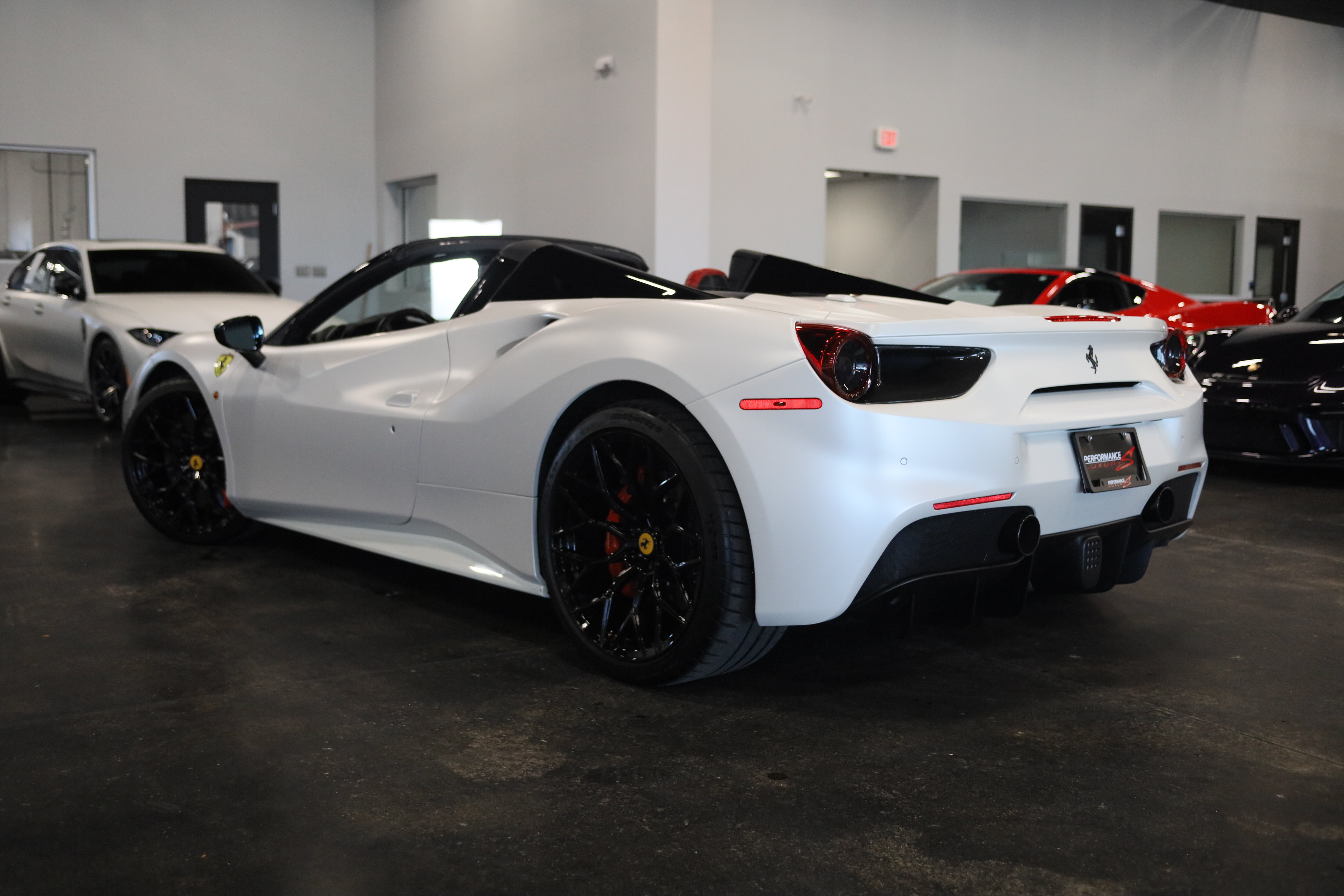 Used 2018 Ferrari 488 Spider RWD image 4