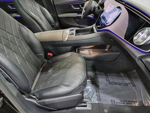 Certified 2023 Mercedes-Benz EQS 580 4MATIC Sedan image 22