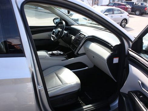 Used 2023 Hyundai Tucson Limited image 14