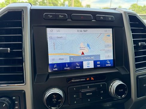 Used 2020 Ford F150 Lariat w/ Equipment Group 502A Luxury AWD/4WD image 22