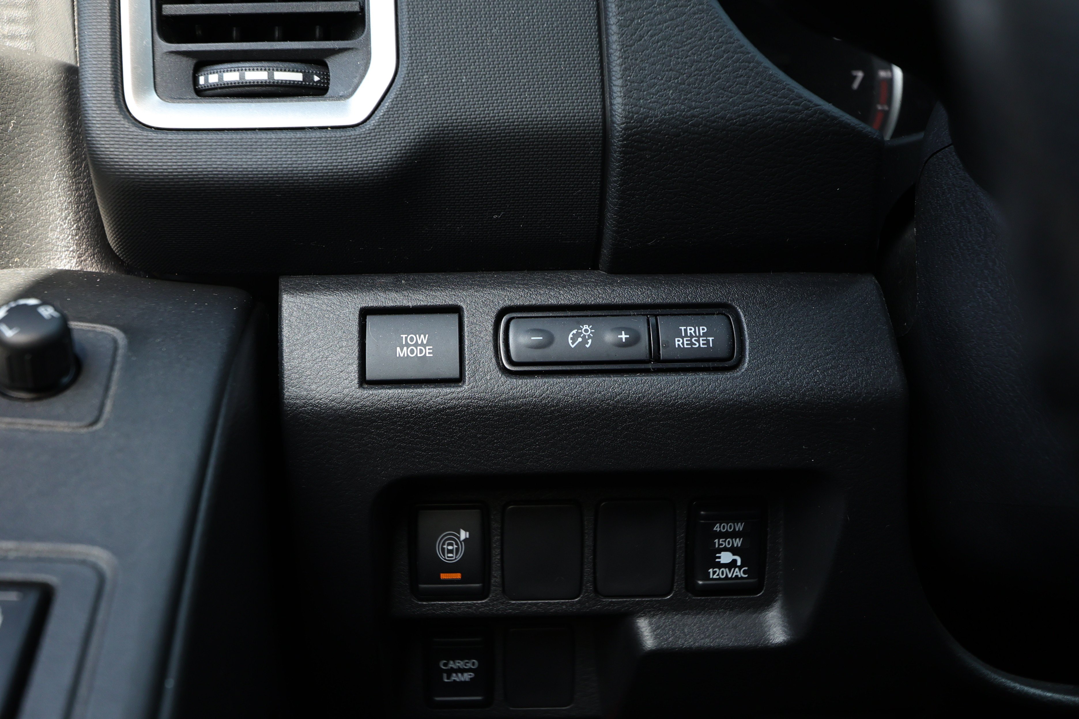 Used 2022 Nissan Frontier SV RWD image 15