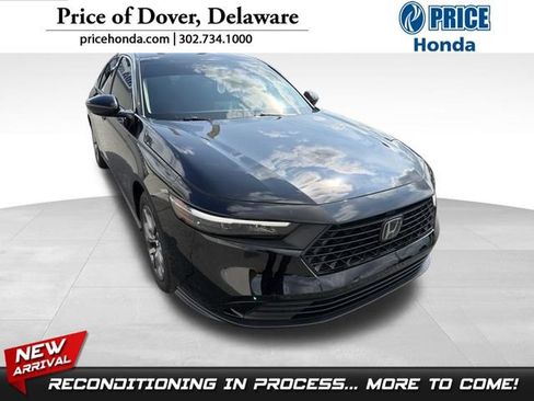 Used 2023 Honda Accord EX image 1