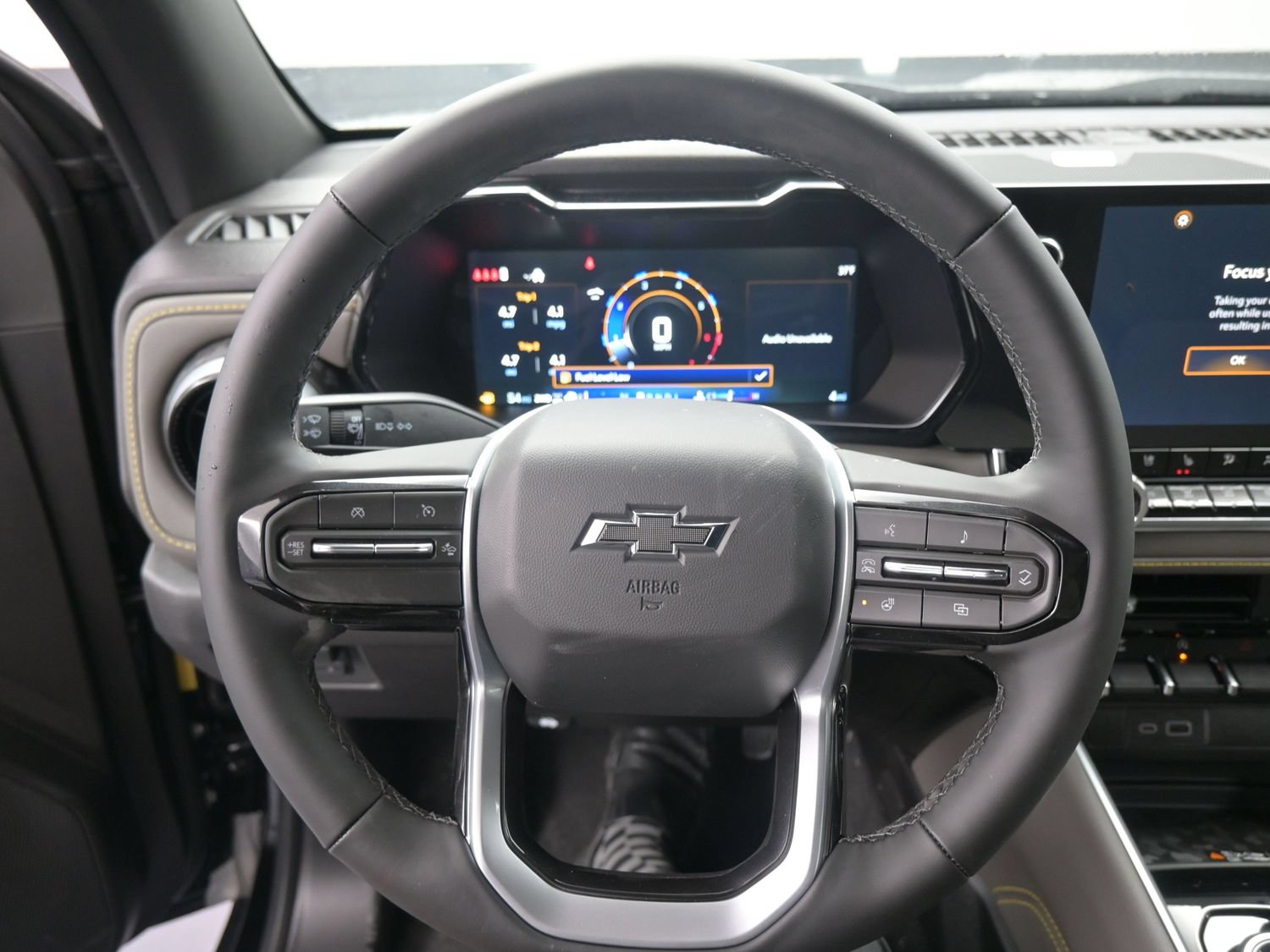 New 2026 Chevrolet Colorado ZR2 w/ Technology Package AWD/4WD image 18