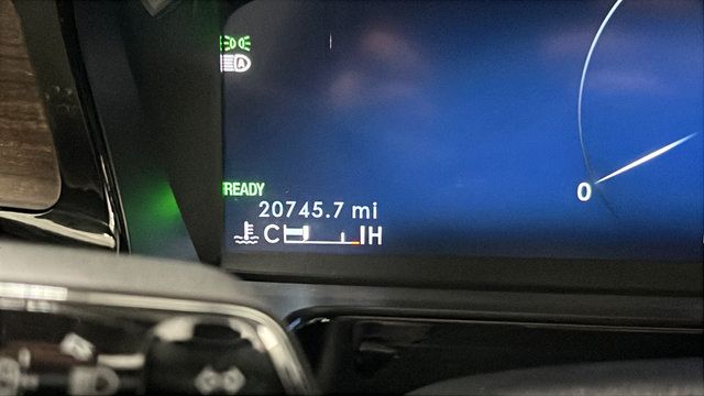 Used 2025 Lincoln Corsair Grand Touring AWD/4WD image 10