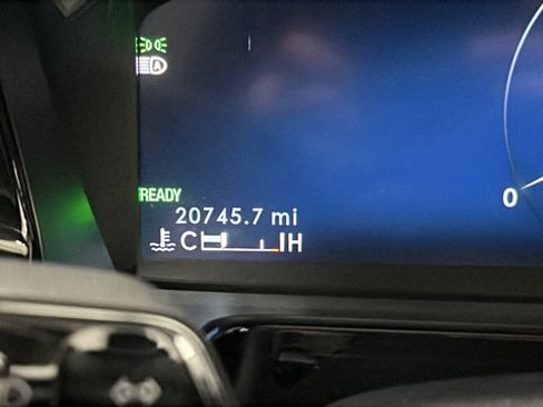 Used 2025 Lincoln Corsair Grand Touring AWD/4WD image 10