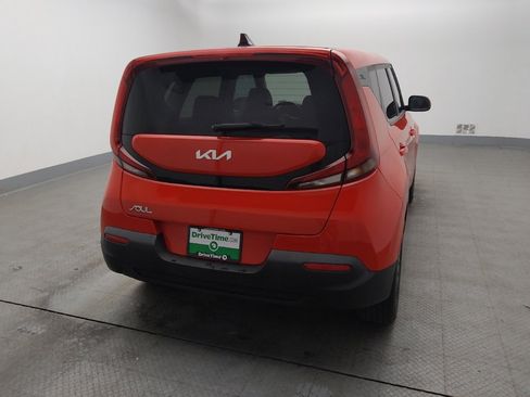 Used 2022 Kia Soul EX image 7