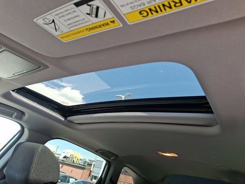 Used 2018 Honda CR-V EX image 14
