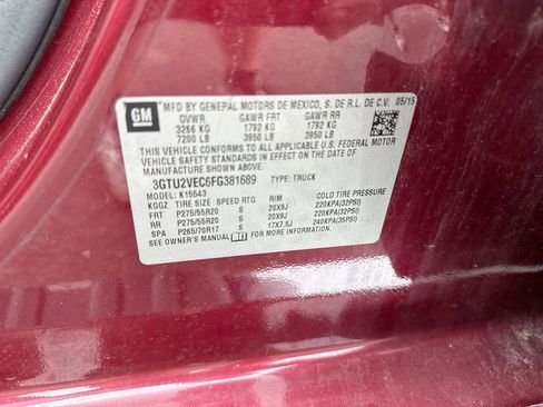 Used 2015 GMC Sierra 1500 SLT w/ SLT Crew Cab Value Package image 28