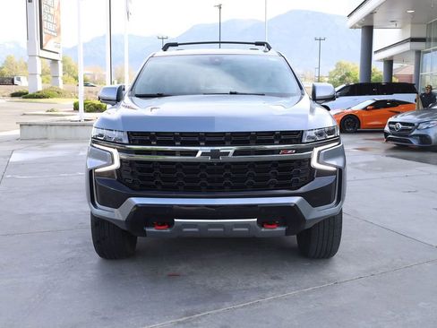 Used 2022 Chevrolet Suburban Z71 w/ Luxury Package AWD/4WD image 9