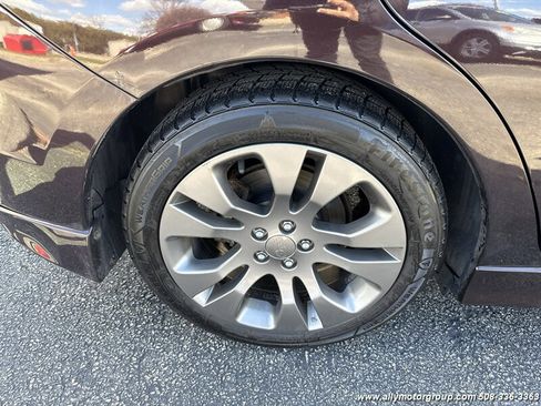 Used 2013 Subaru Impreza 2.0i Sport Premium image 13