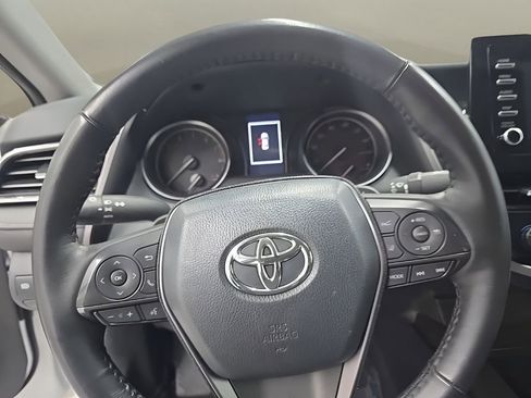 Used 2024 Toyota Camry SE FWD image 20
