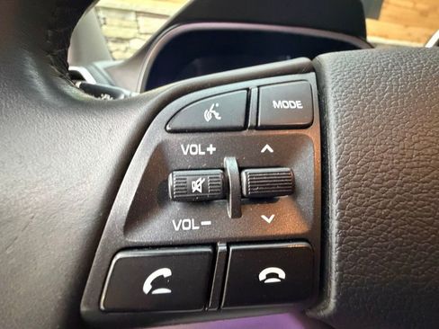 Used 2020 Hyundai Tucson Sport w/ Winter Weather Package image 22