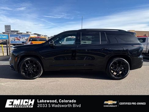 Certified 2024 Chevrolet Traverse RS w/ LPO, Floor Liner Package image 2